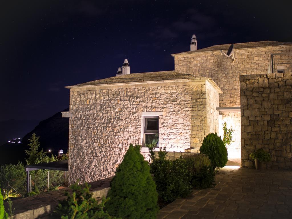 Elafivolia Arachova Suites מראה חיצוני תמונה