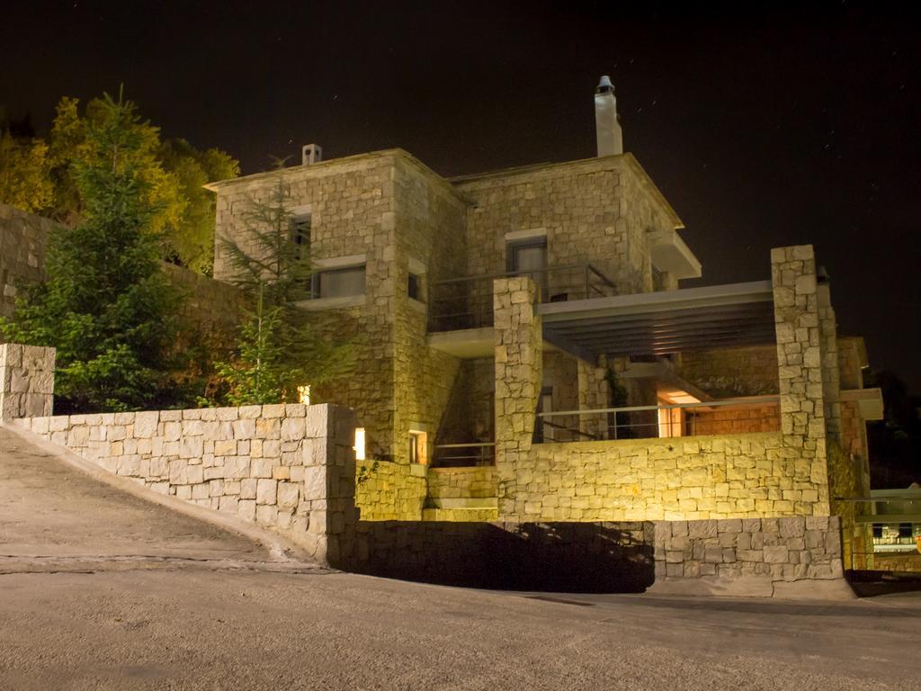 Elafivolia Arachova Suites מראה חיצוני תמונה