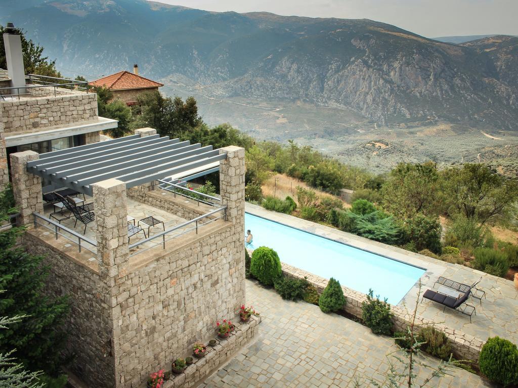 Elafivolia Arachova Suites מראה חיצוני תמונה